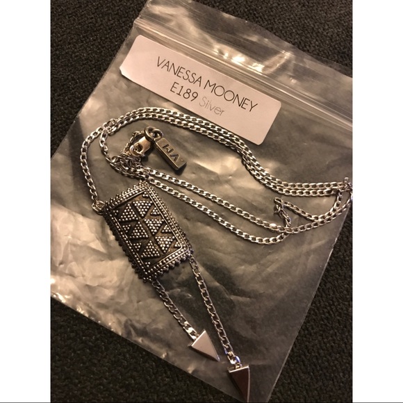 Vanessa Mooney Ziggy necklace - Picture 4 of 4